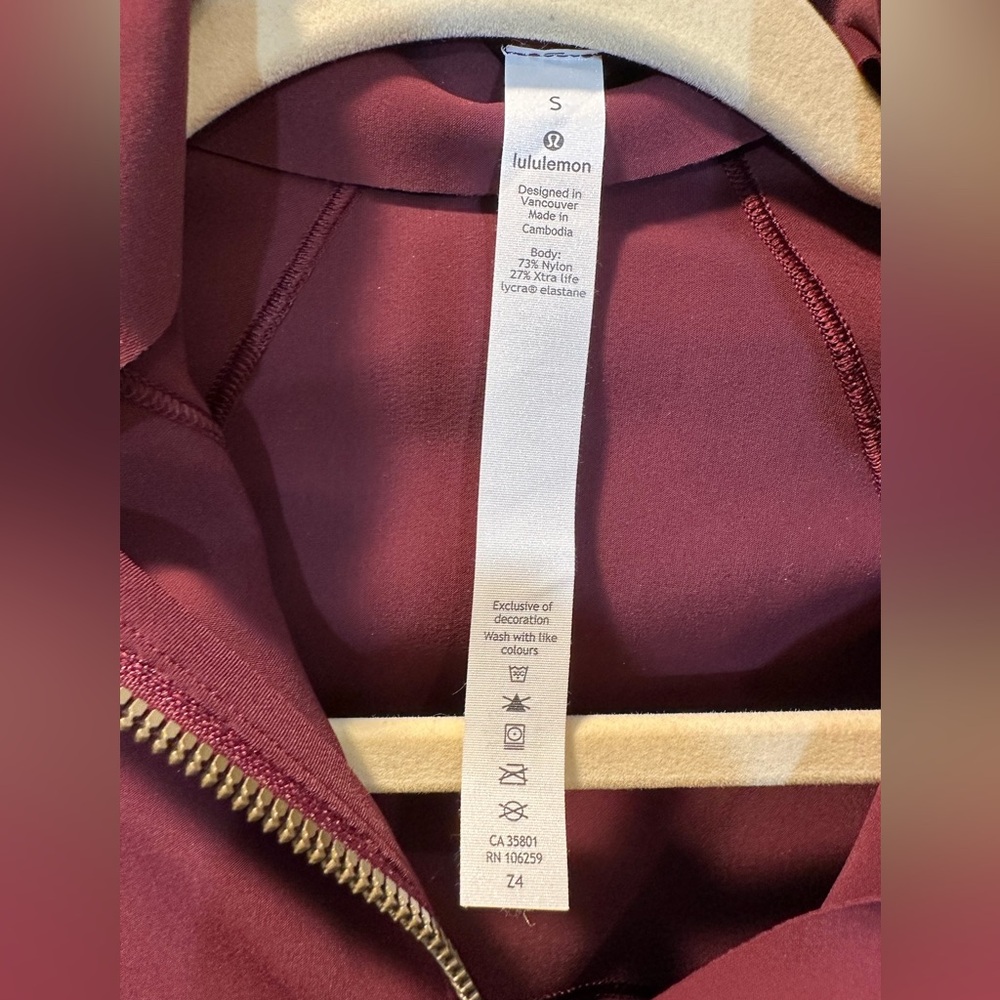 Lululemon Red “Define” Dress, Women’s S - NWT - Picture 3 of 5